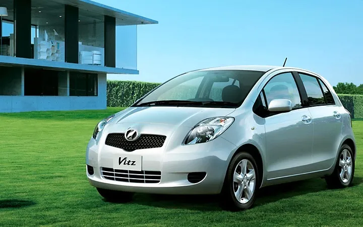 Toyota Vitz 2016